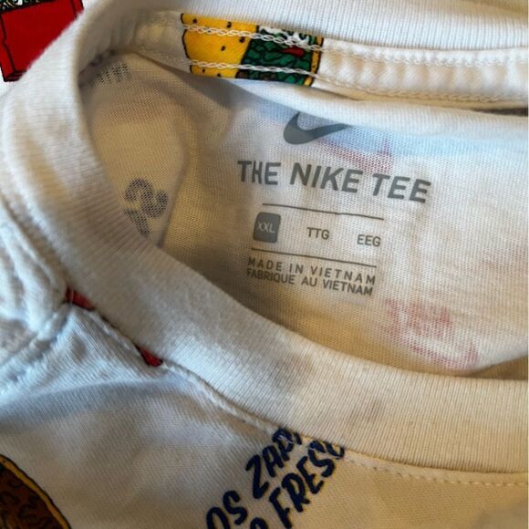 Nike Los Zapatos Mas Frescos Taco Patterned Men’s Tee XXL - Picture 6 of 6